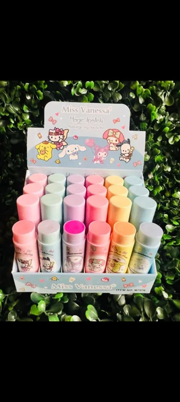 Bálsamo labial hidratante reparador Miss Vanessa 3