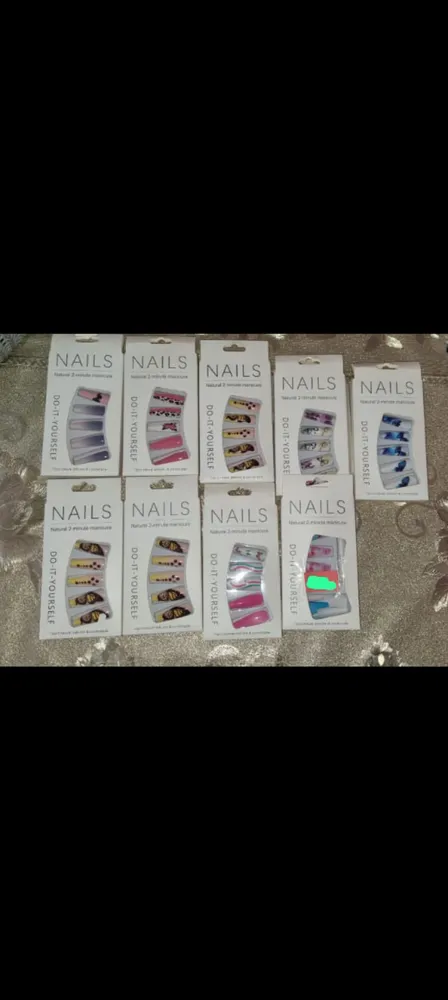 Uñas postizas con diseño más adhesivos 