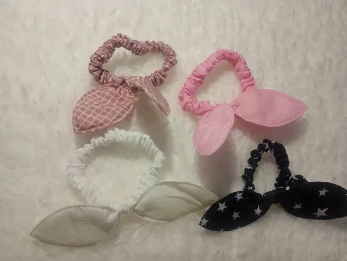 Colitas con moño  2