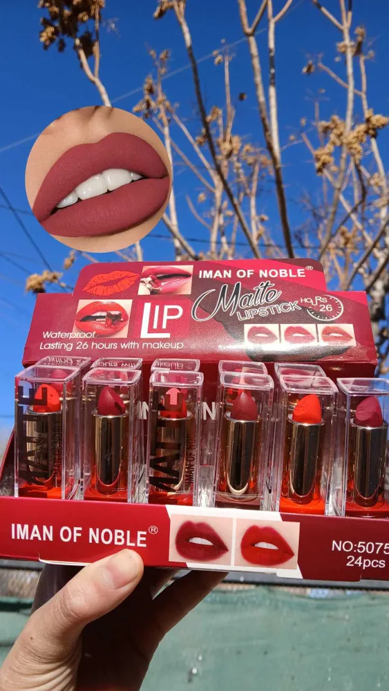 Labial matte