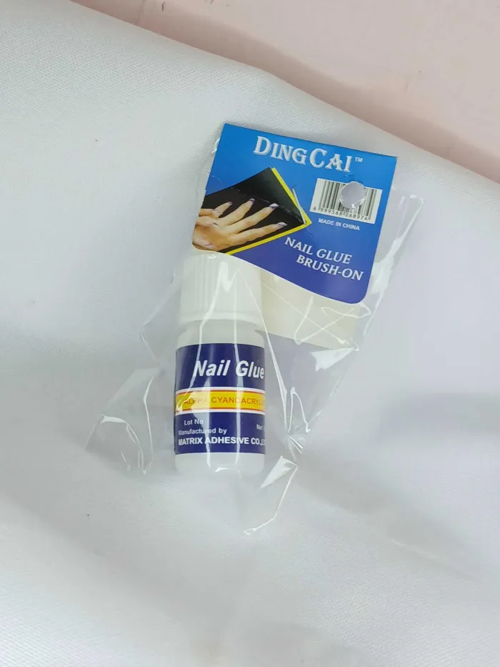 Pegamento para uñas 