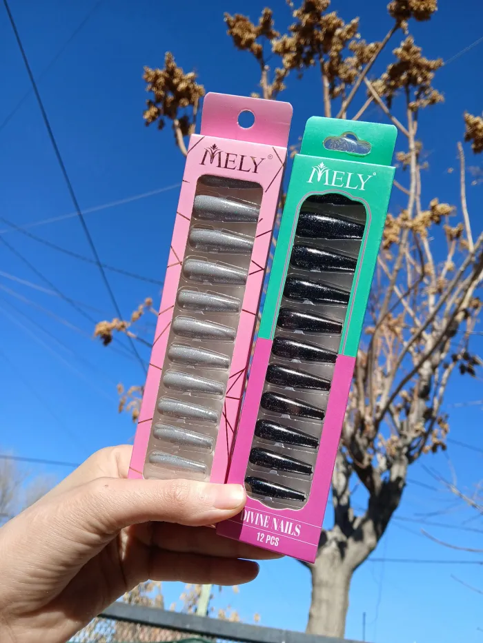 Uñas press on