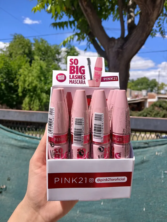 Mascara de pestañas pink 21