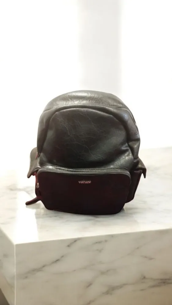 Mochila negra cuero Pu brillante Venice