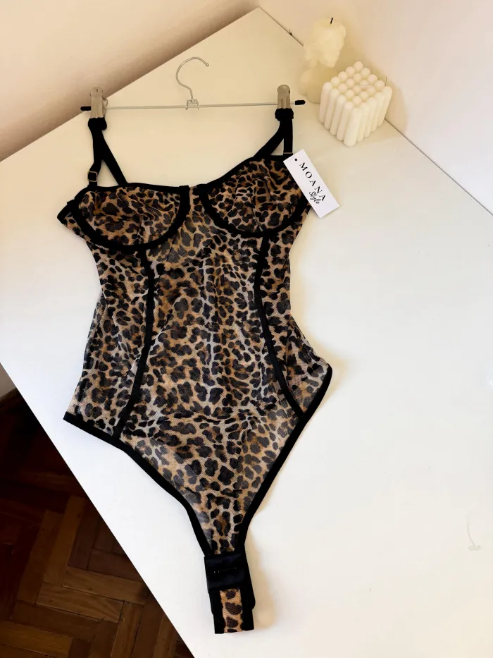 Body animal print  2