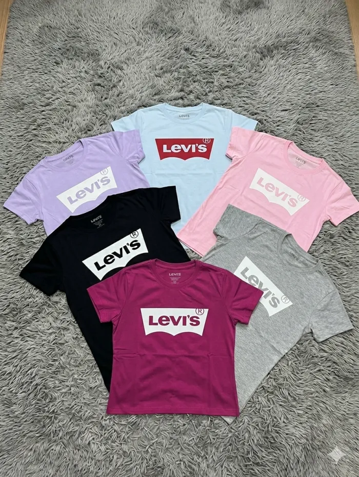 Remeras Levi's