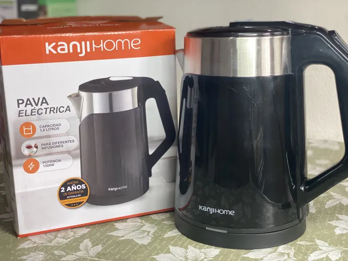 🔥 Pava Eléctrica Kanji Home – 1.8 Litros / 1500W 