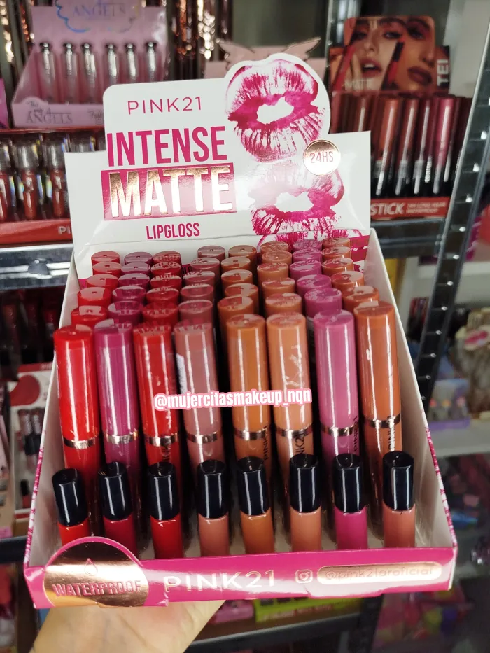 Labial matte pink 21 intense