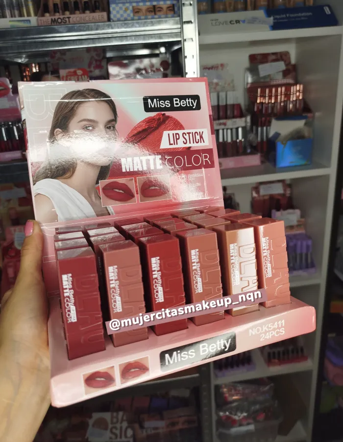 Labial en barra Miss Betty 