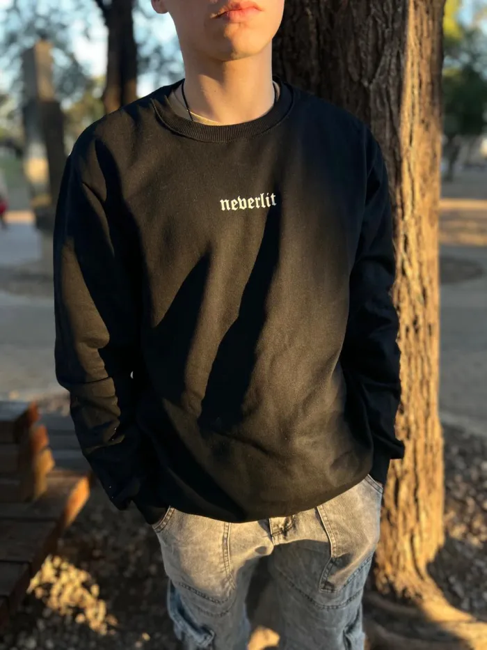 Crewneck Neberlit Colores Negro/Blanco 2