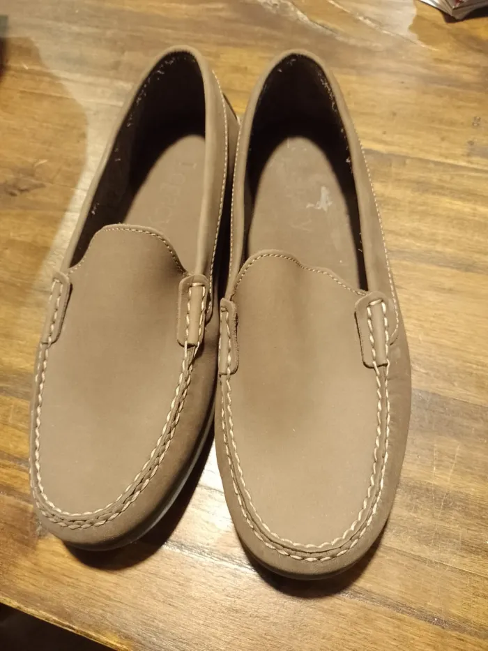 Zapatos de nobuk mohicanos cerrados 