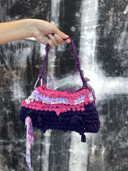 Bolso púrpura 