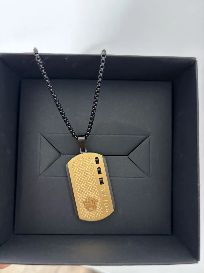 Collar rolex dorado y negro