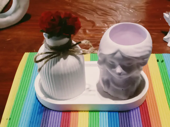 Bandeja +masetita con florero 