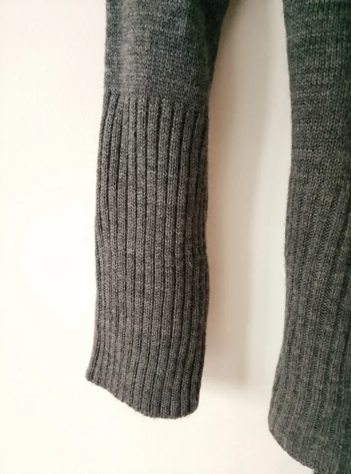 Sweater Tejido Cuello Abierto 2