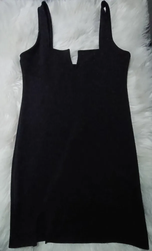 Vestido lycra escote v