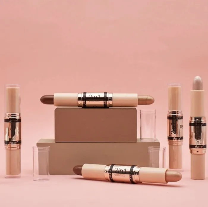 Contorno + corrector 2 en 1