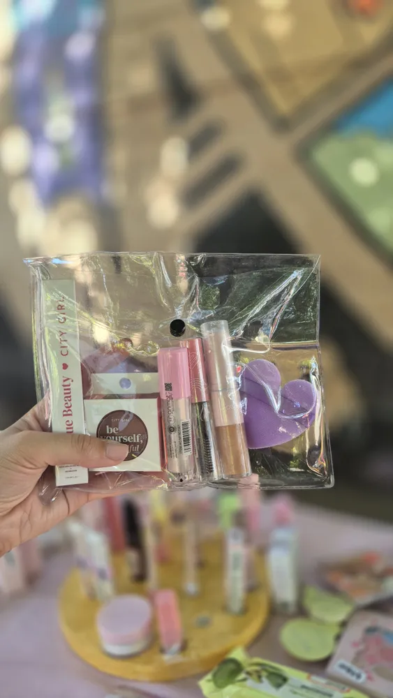 Neceser de 6 productos  2