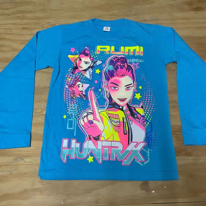 Camiseta niña huntrix 2