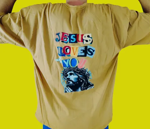 REMERA OVERSIDE JESUS TE AMA