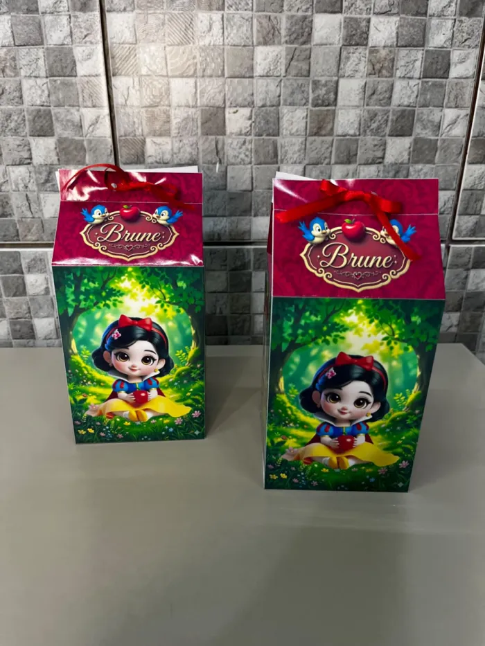 Plantilla Milk Box grande editable en canva