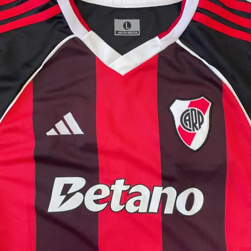 CAMISETA - RIVER PLATE 2025 - SUPLENTE 4