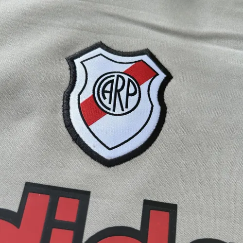 BUZO - RIVER PLATE - GRIS 1996 3