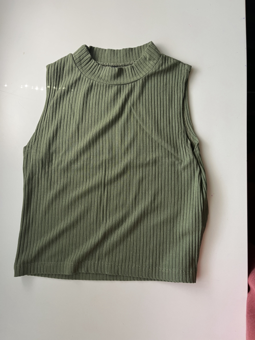 Top verde (COMO QUIERES)