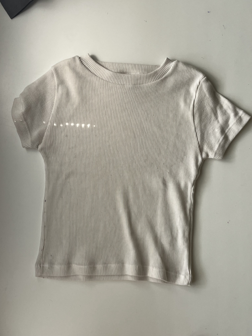 baby T (ZARA) blanca