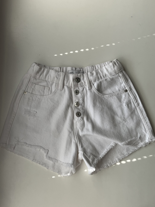 Short (ZARA) blanco