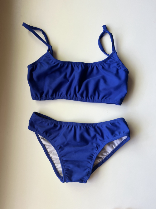 Bikini azul (COMO AGUA)