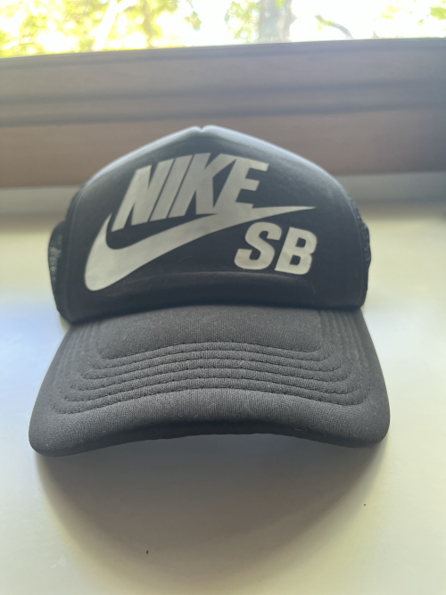 Gorra NIKE negra