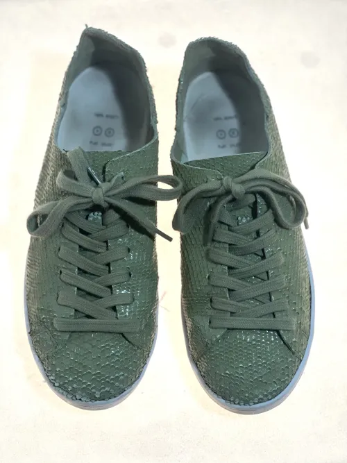 Zapatillas verdes Marca:Perugia Schutz