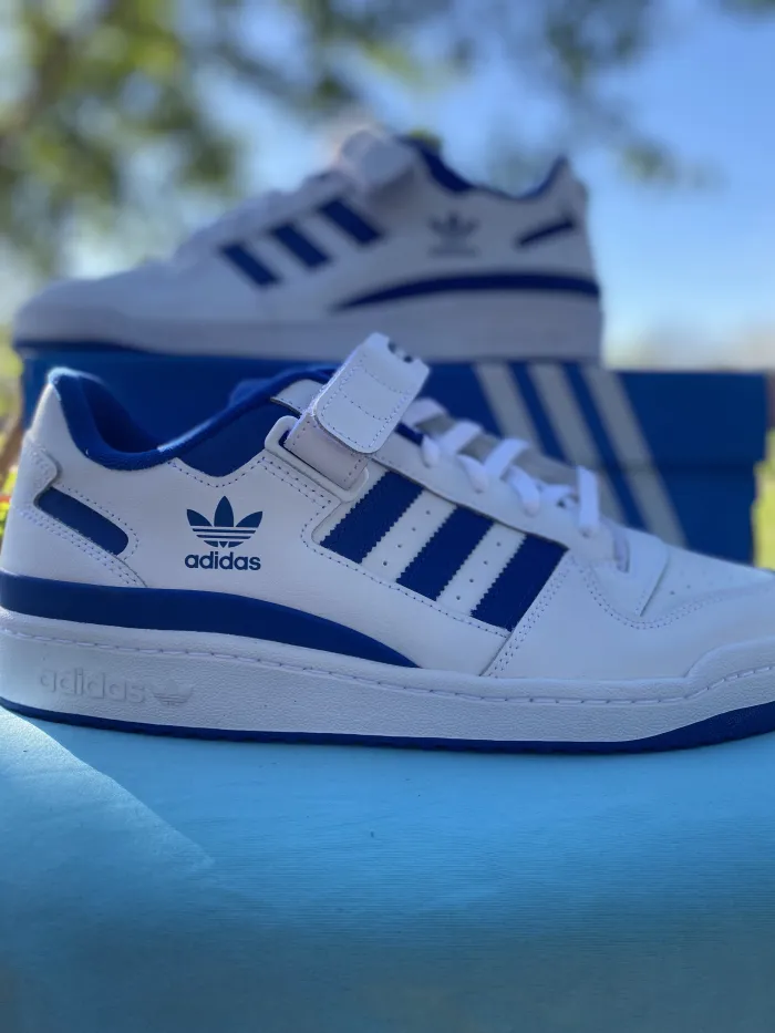Adidas Forum Low ⚪️🔵