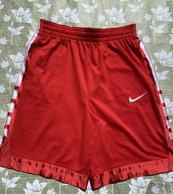 Short Nike 🔴⚪️
