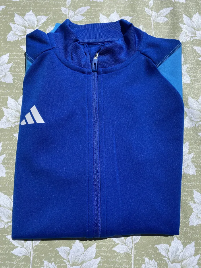 Campera Adidas 🔵
