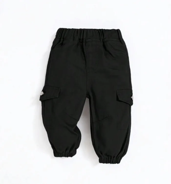Pantalón cargo negro 