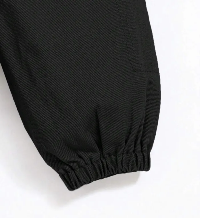 Pantalón cargo negro  2