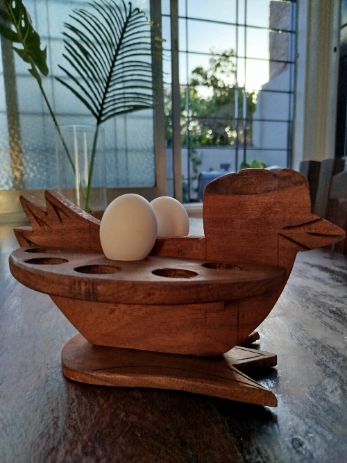 Huevera de madera 🐔✨