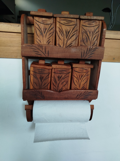 Especiero de madera