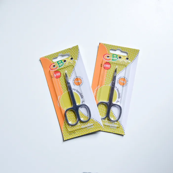 Tijera para bordar acero inoxidable marca CBX 