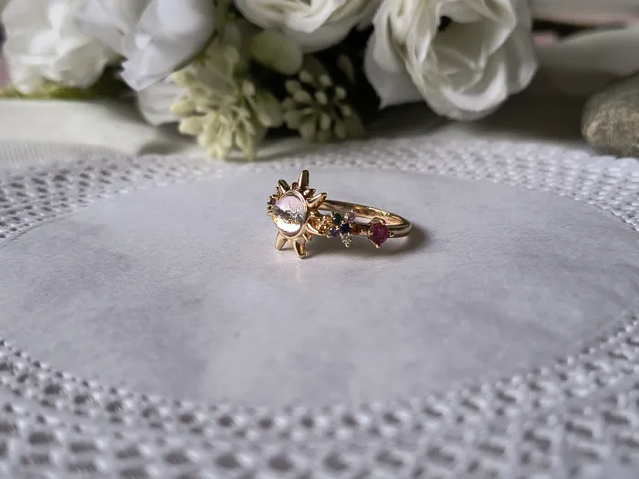 Anillo Sol de Luna con Piedras de Colores 2