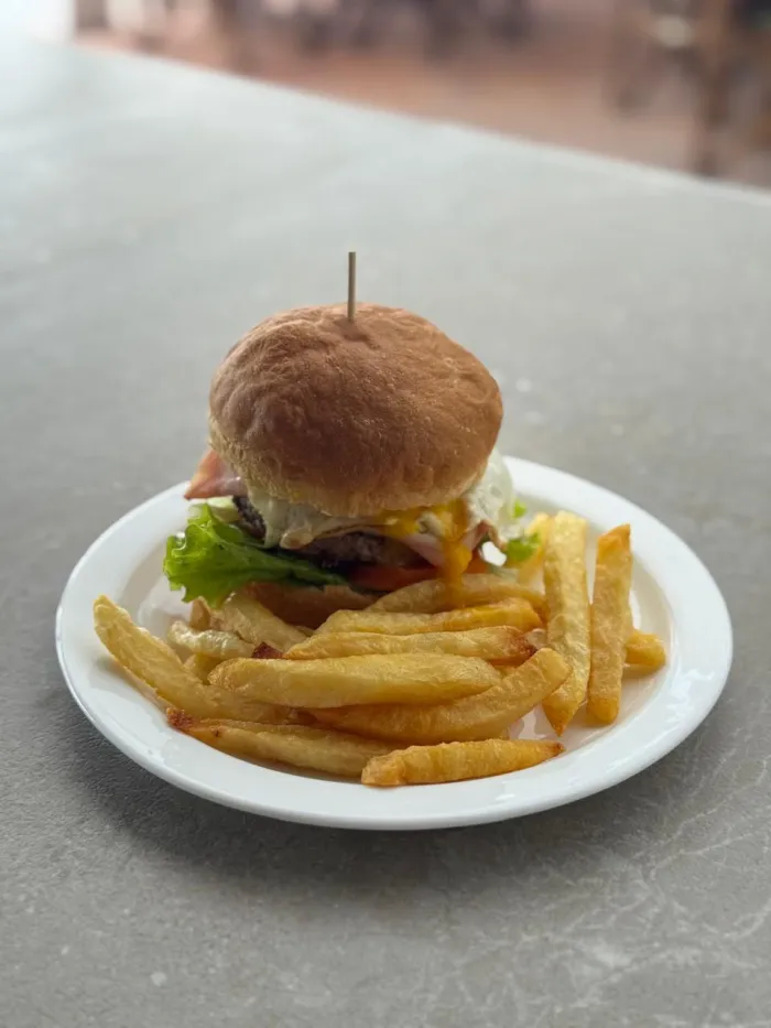 Hamburguesa Completa 