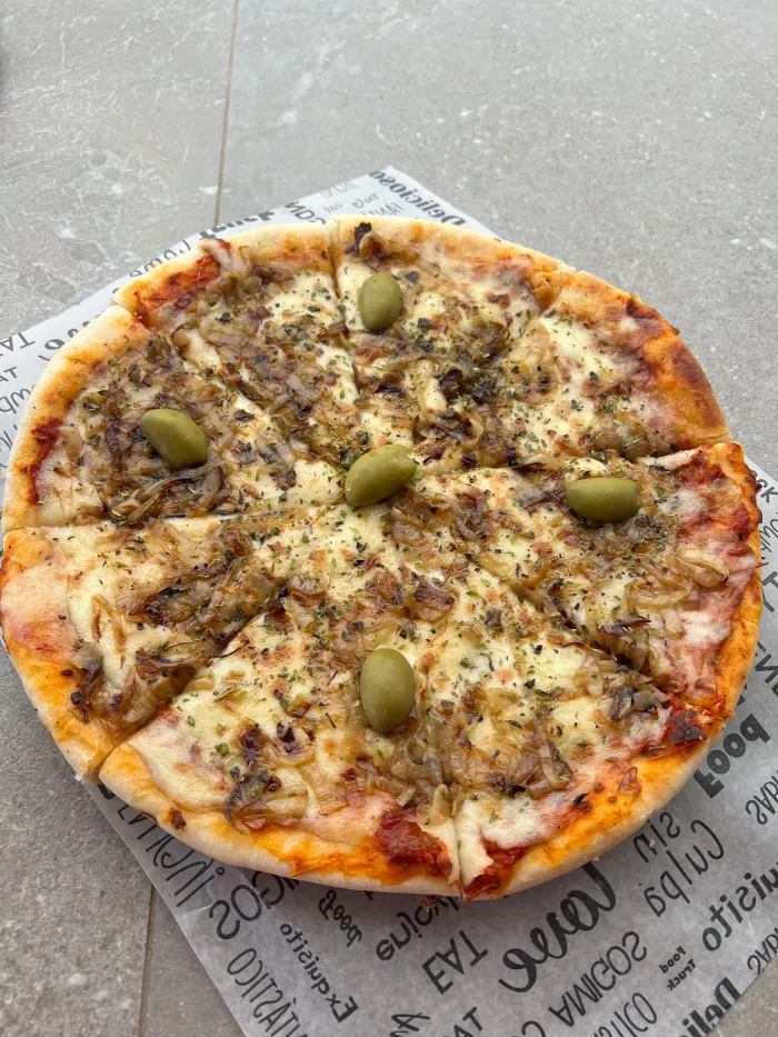 Pizza Fugazzeta 