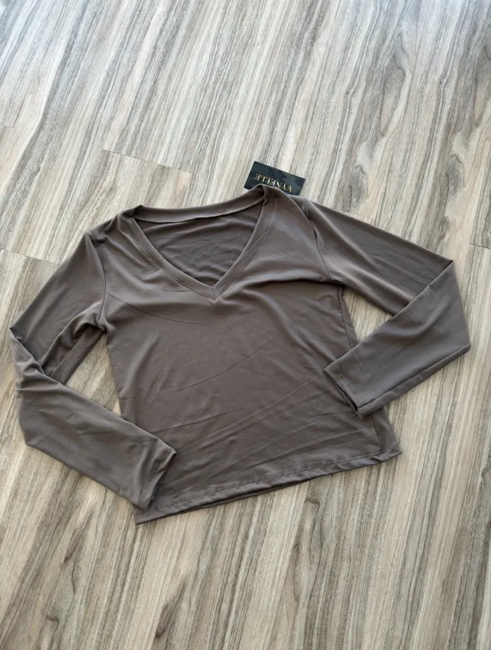 REMERAS/CAMISAS 