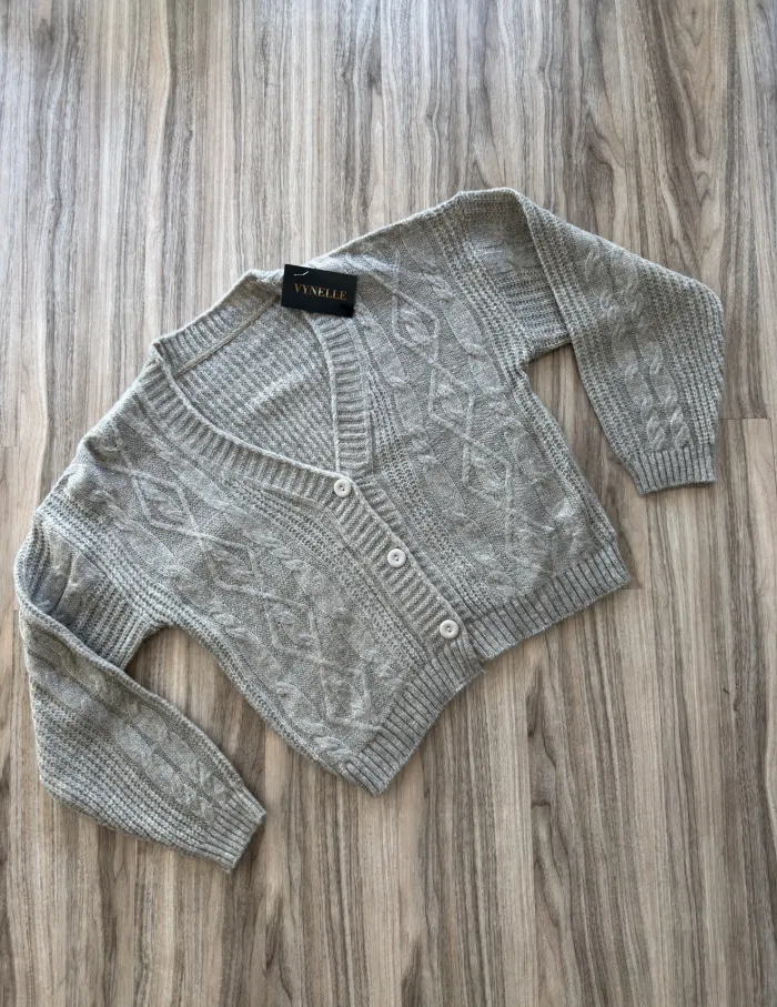 Cardigan 