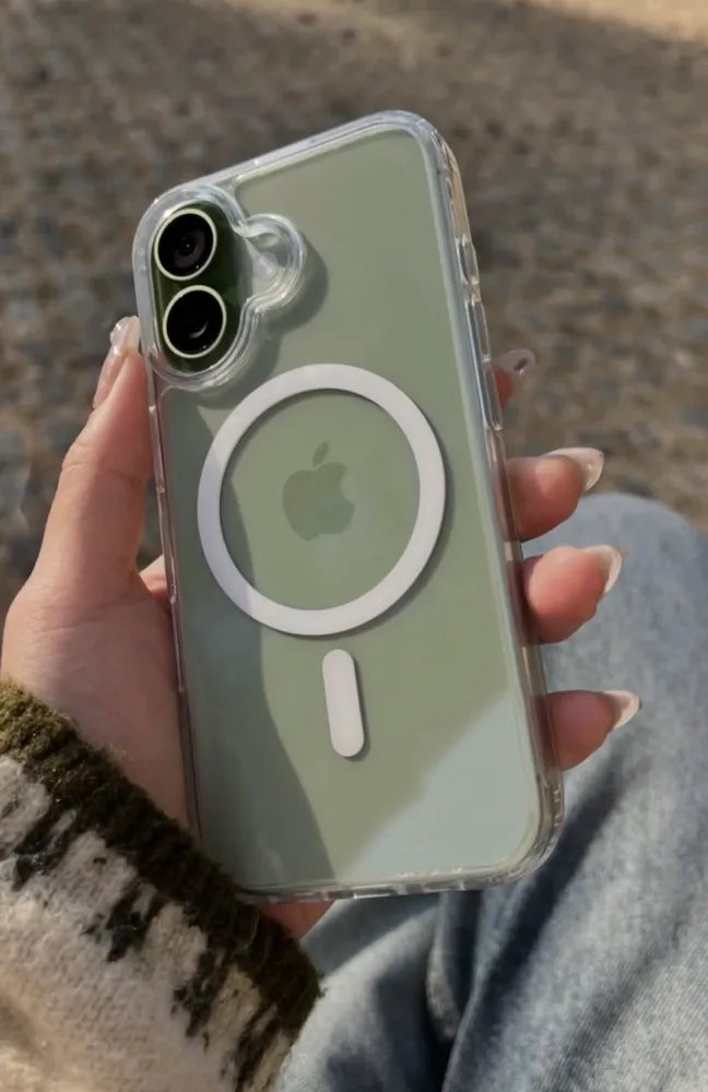 Clear Magsafe  linea 16/ 16 pro / 16 pro max