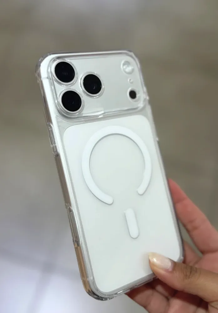 Clear Magsafe linea 17 / 17 pro / 17 pro max 2