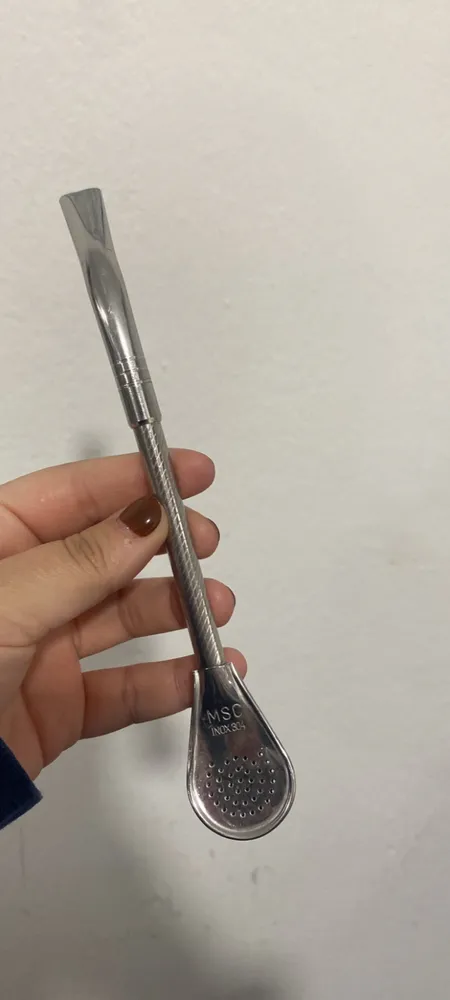 BOMBILLA PICO LORO CINCELADA