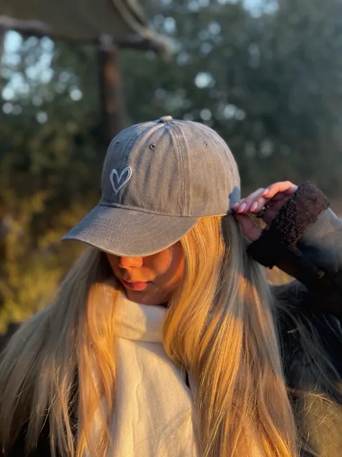 Gorra Love 2